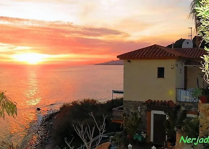 Balcon Del Duende Seafront Paradise Apartament Nerja